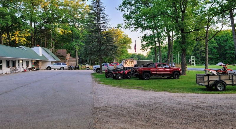 Day Star Motel at Wolf Lake (Wolf Lake Motel) - From Web Listing (newer photo)